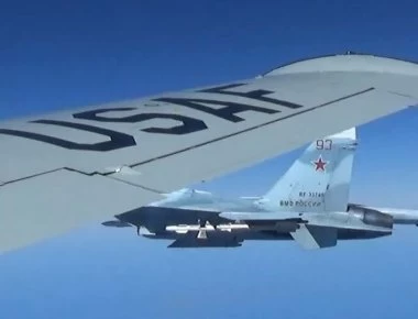 Βίντεο: Αναχαίτιση αμερικανικού Ρ-8Α από ρωσικό Su-27 στη Βαλτική